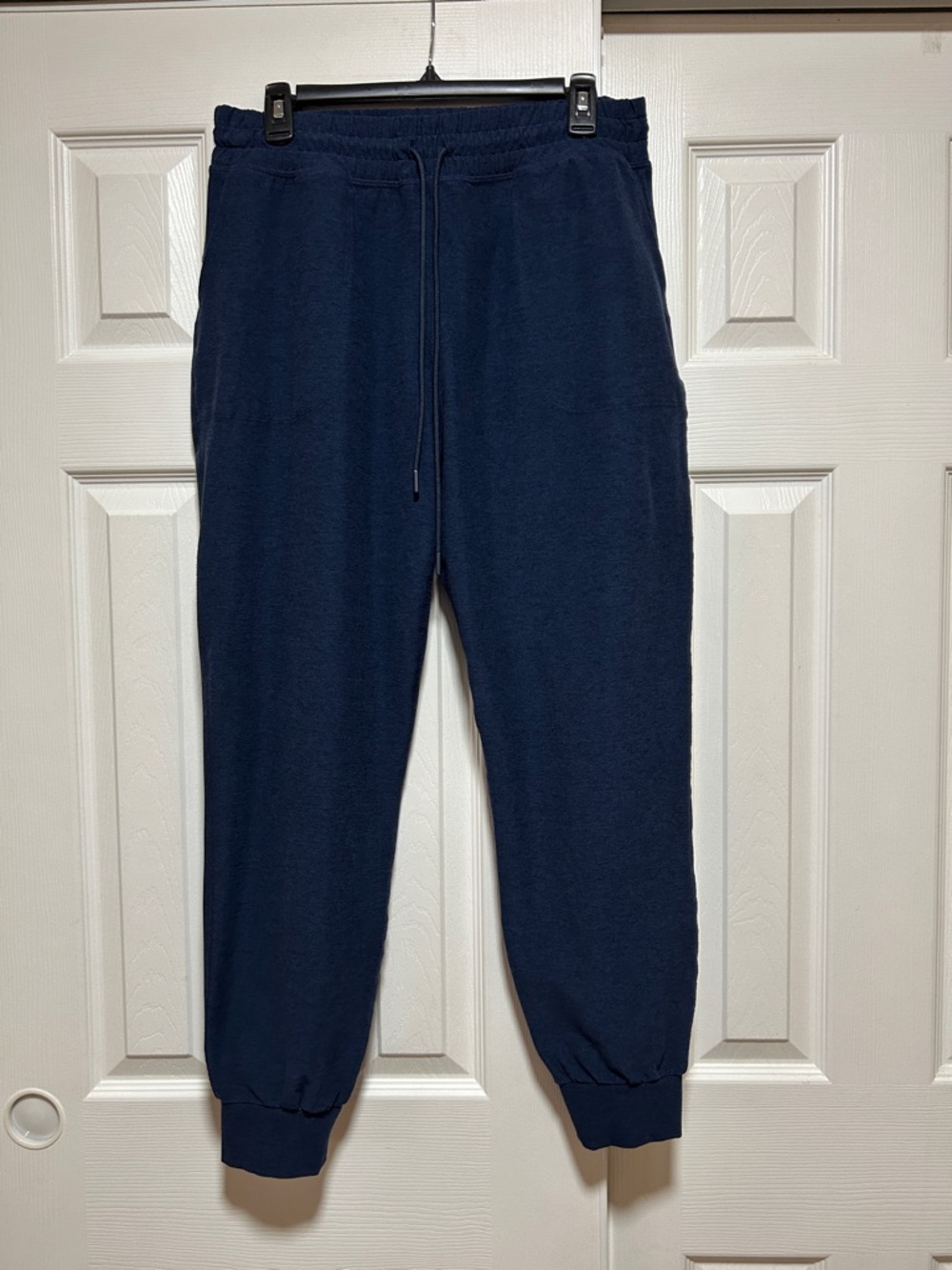 Beyond Yoga Commuter Space Dye Midi Jogger Navy - Size Medium - Picture 2 of 10